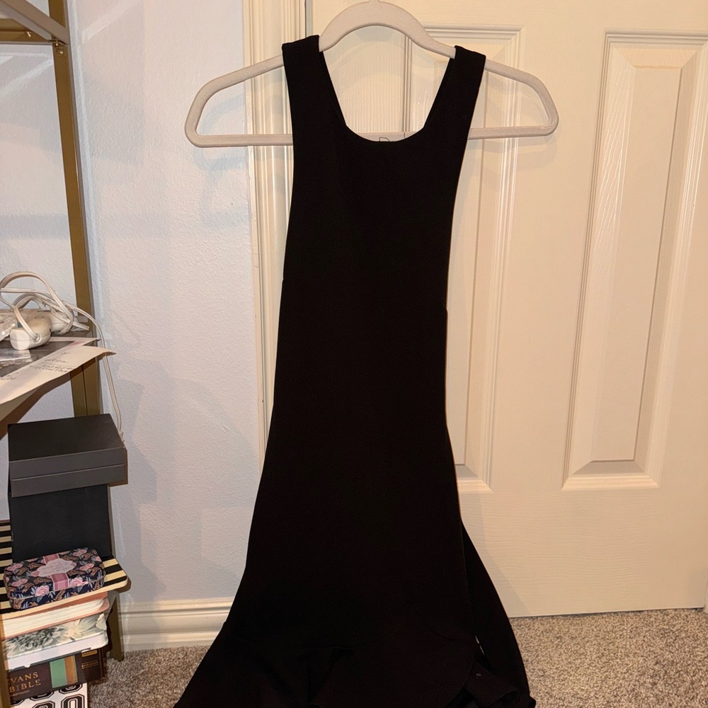 black mini dress - Picture 3 of 4